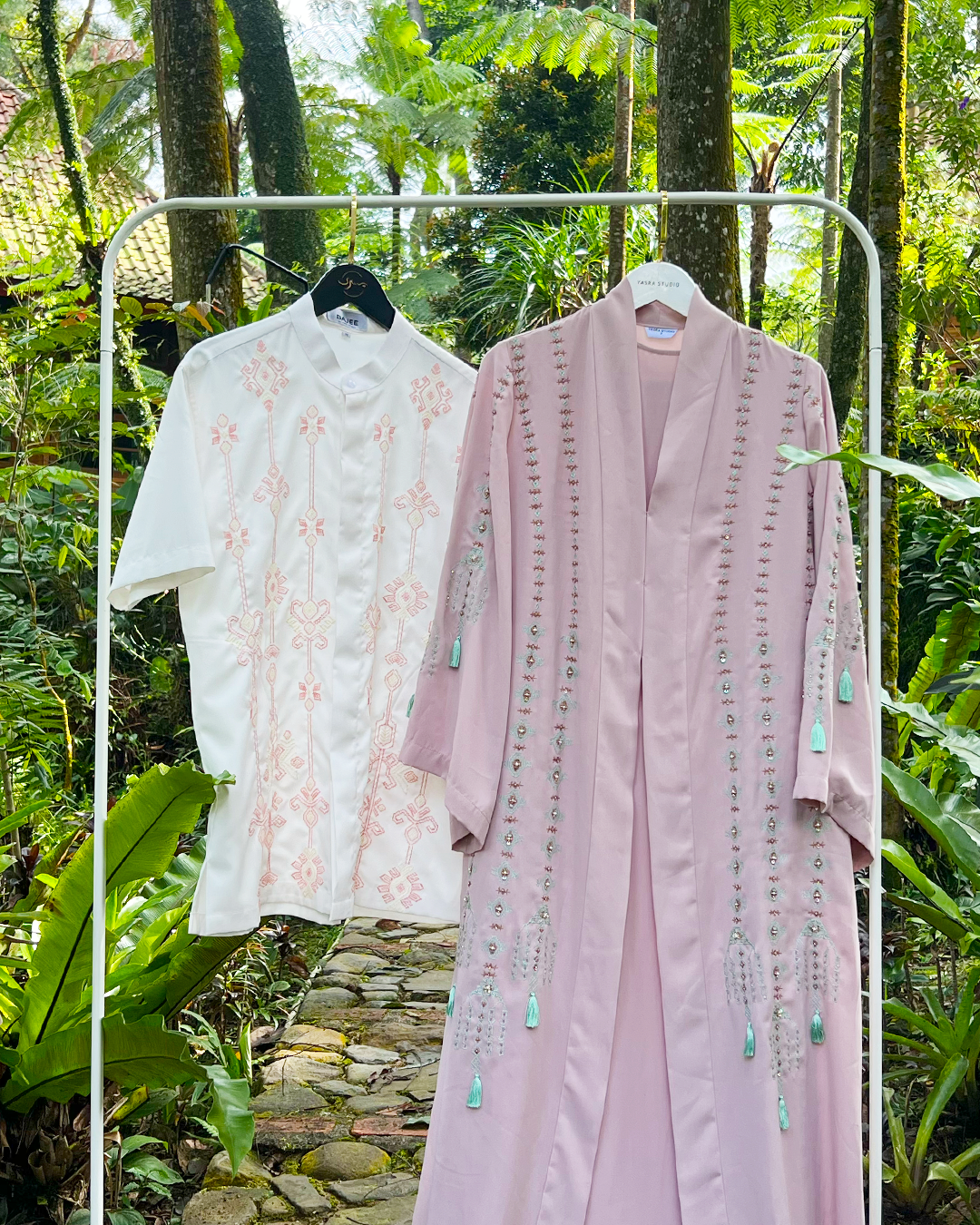 ATHIRA OUTER