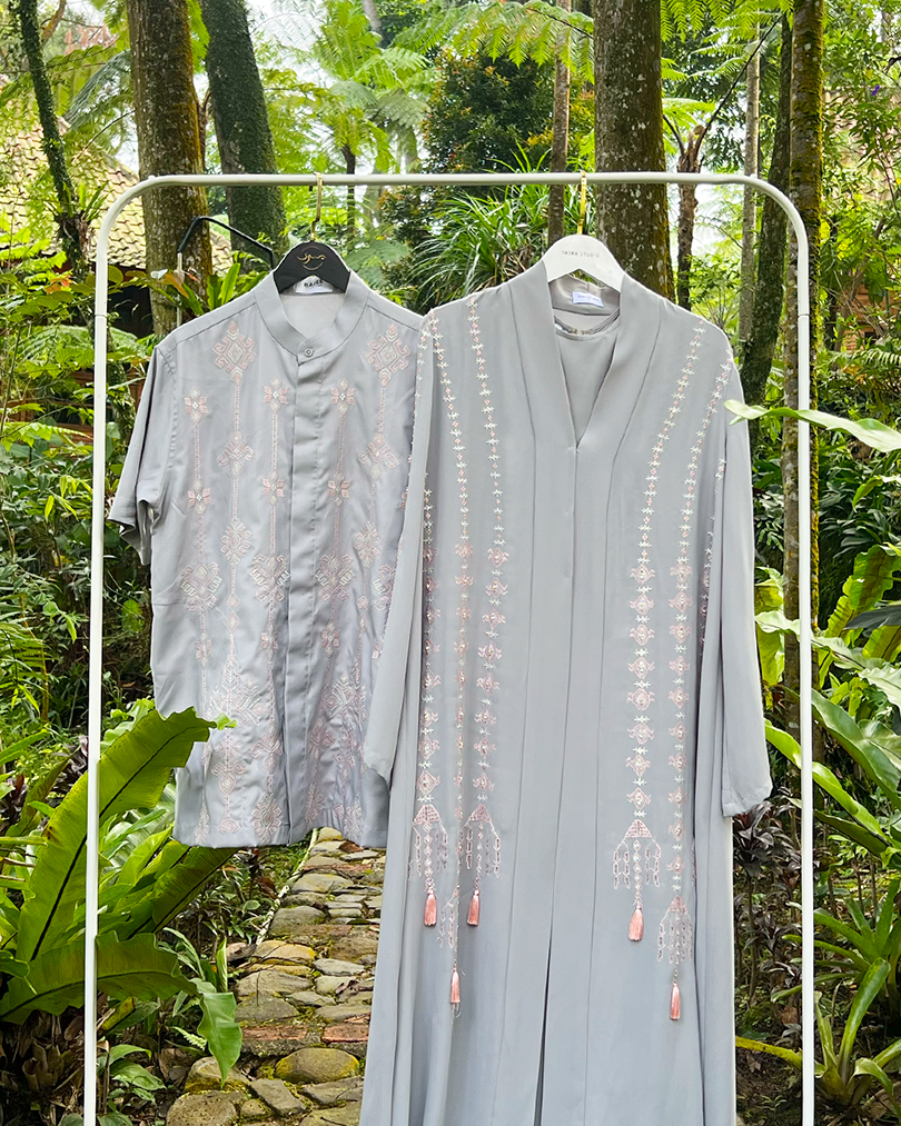 ATHIRA OUTER