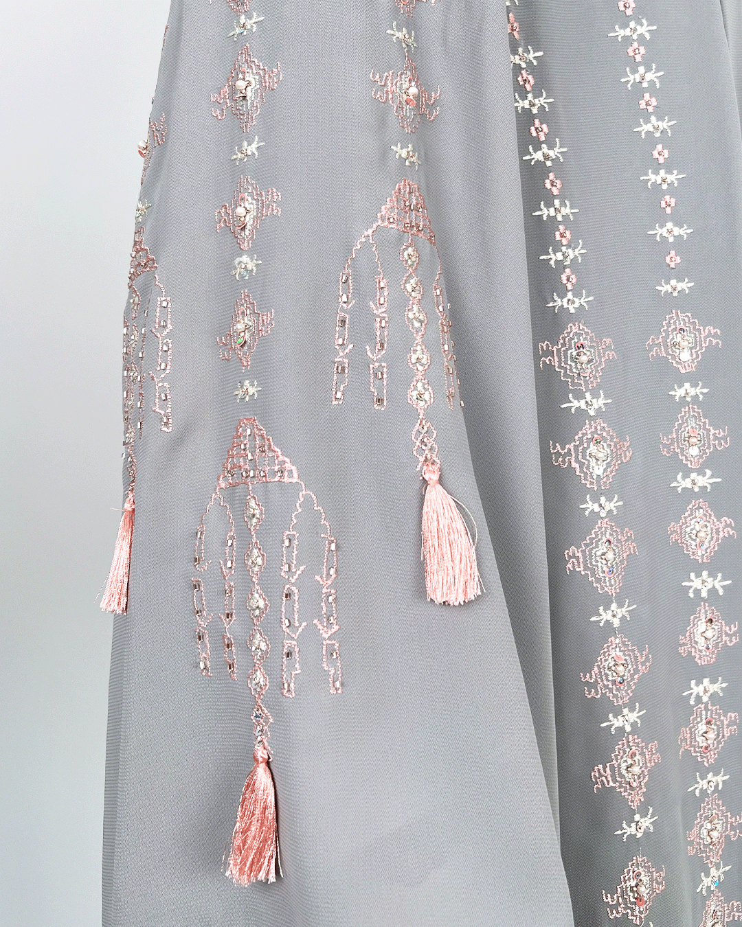 ATHIRA OUTER