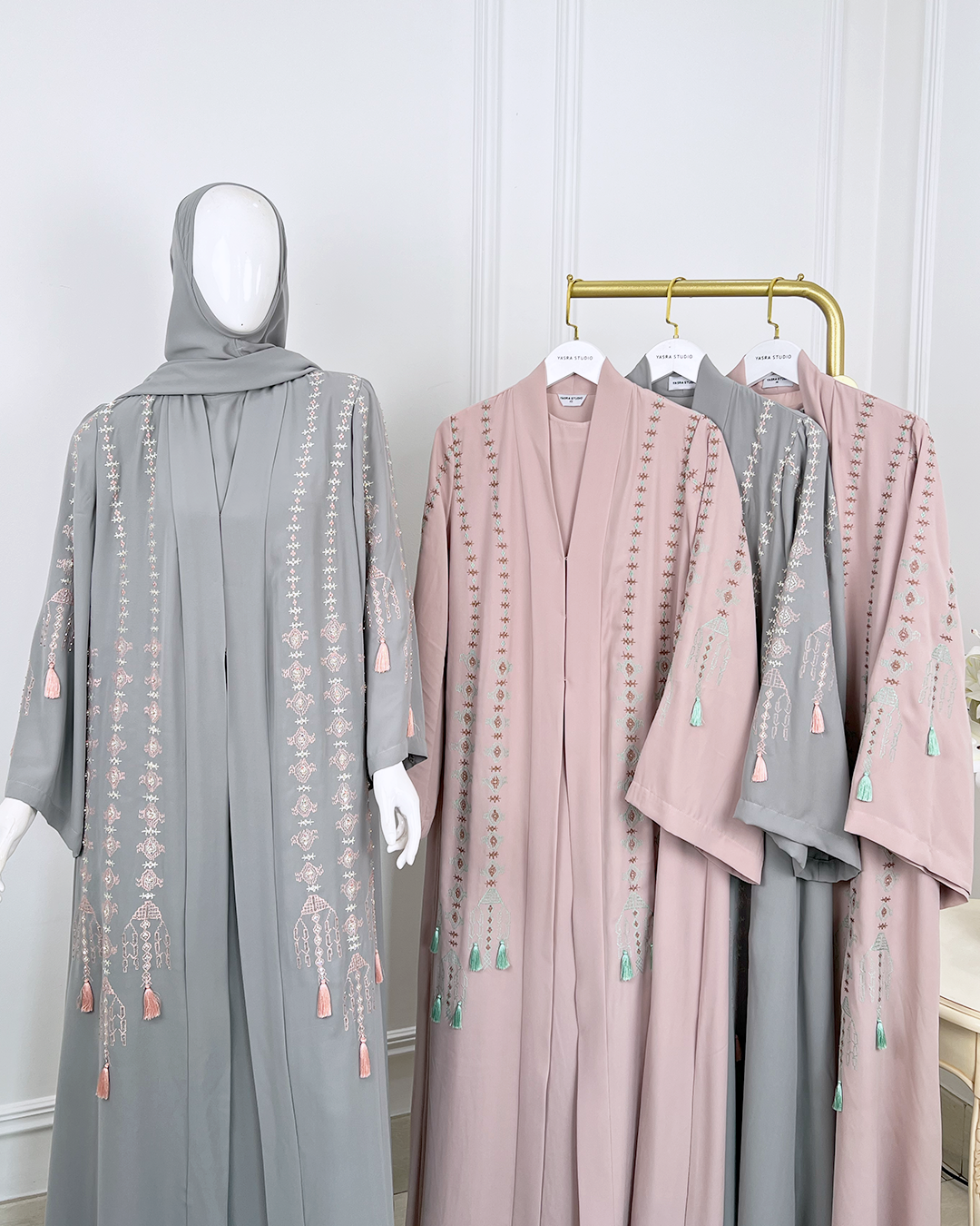 ATHIRA OUTER