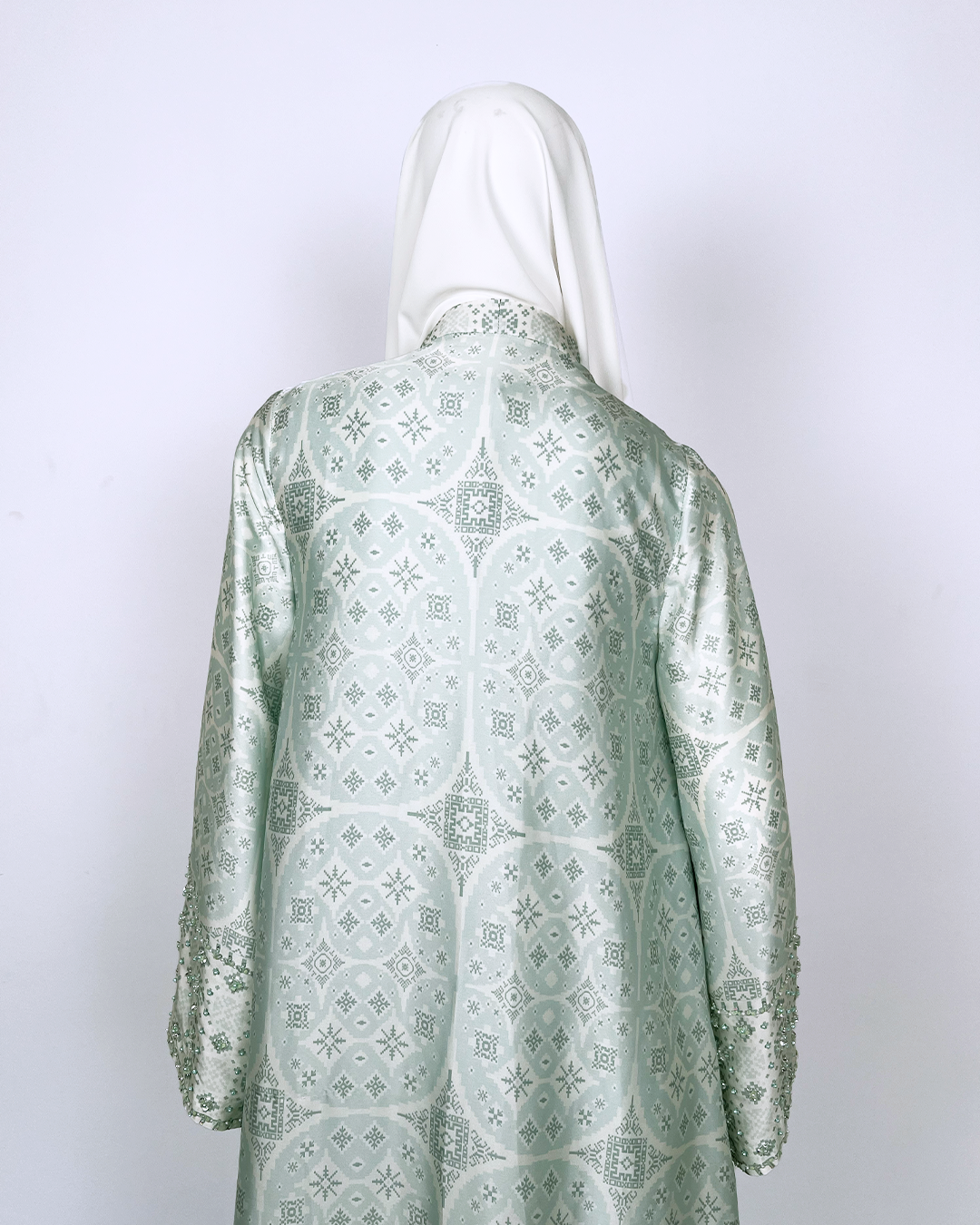 NAFLAH OUTER