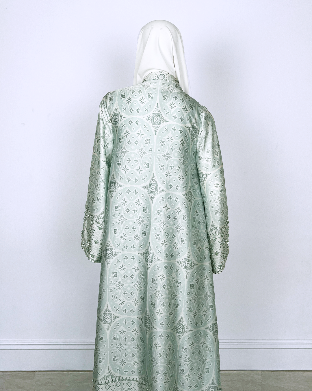NAFLAH OUTER