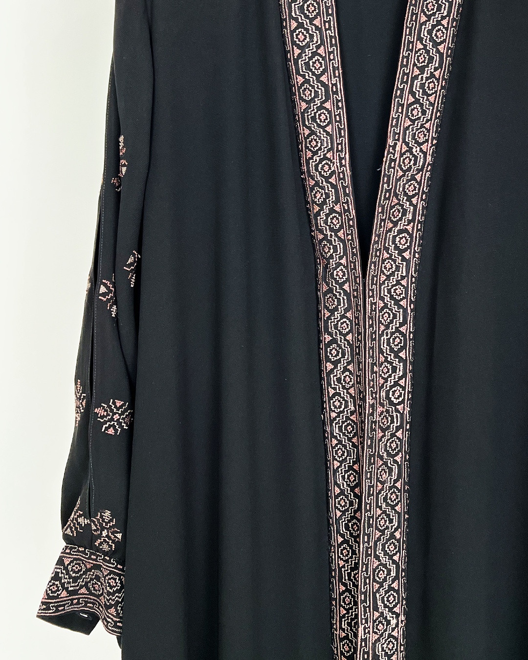 SHAUQI OUTER