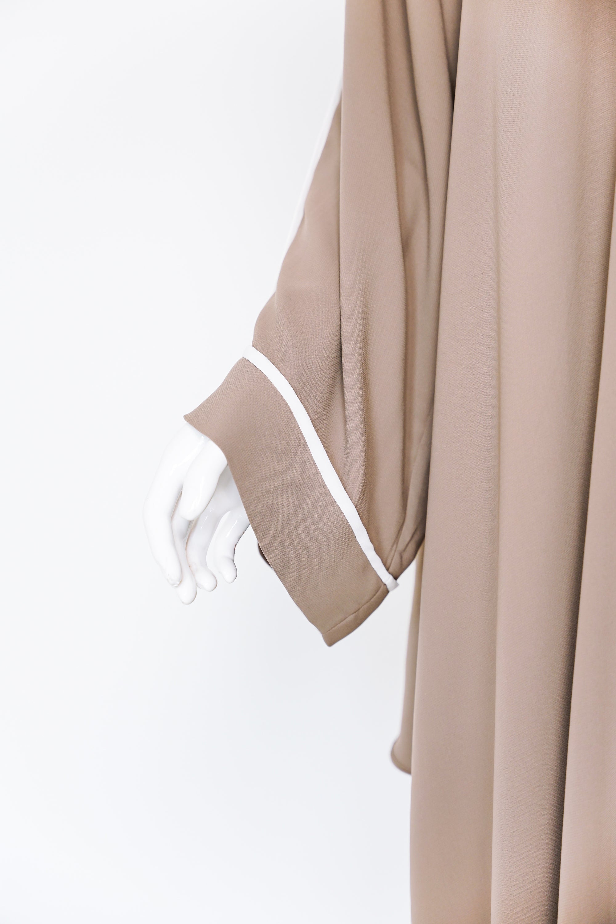 ALBANA OUTER