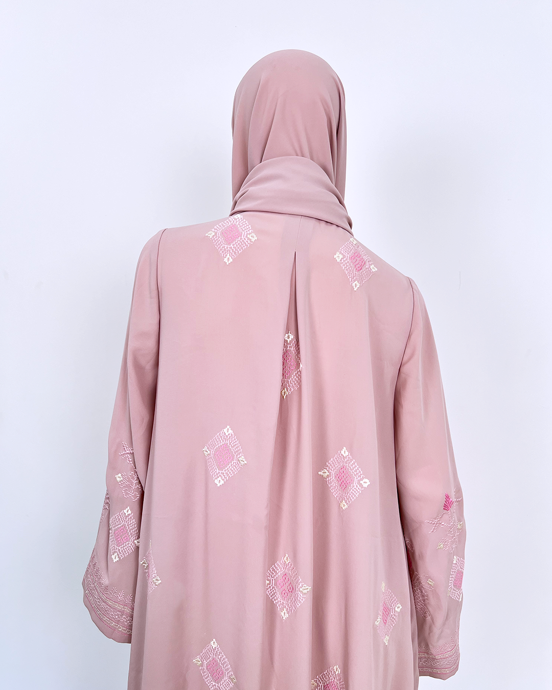 AZHAARIN ABAYA